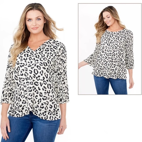 Laurie Felt Leopard Pleated Sleeve Blouse Size Medium - Picture 1 of 7